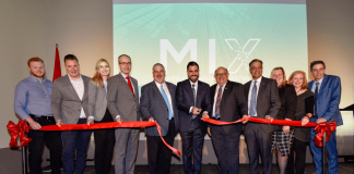 First Canadian industry-led medtech startup hub launched MIX ribbon cutting